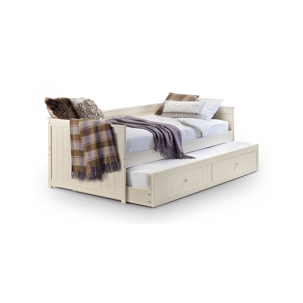 Large deals trundle bed