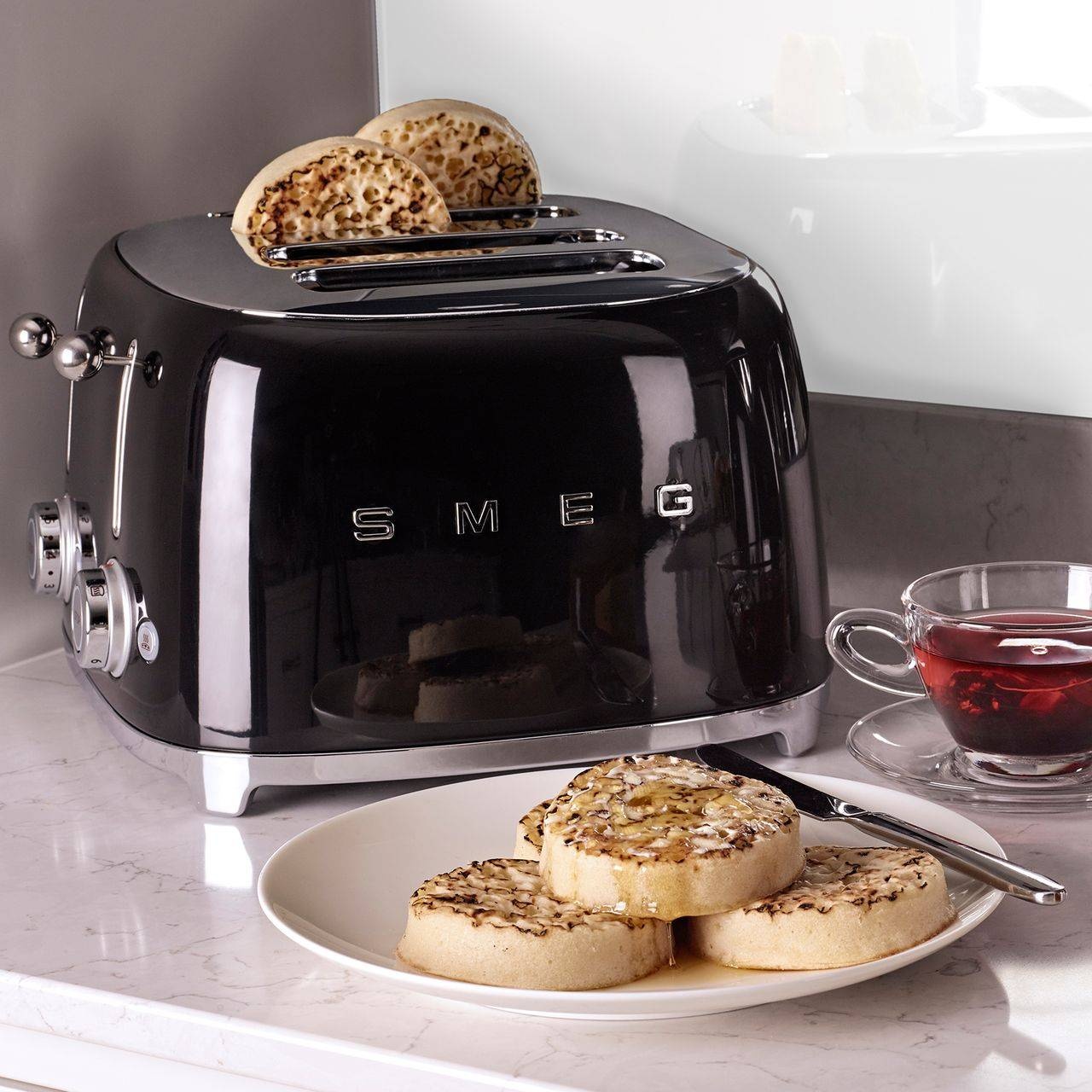 Smeg TSF03BLUK 4 Slice Toaster Black Downtown