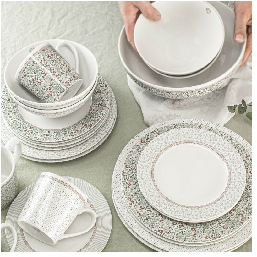 Laura Ashley Wild Clematis 16 Piece Dinner Set 