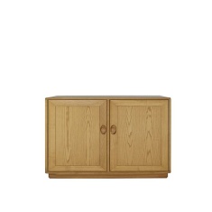Ercol Windsor 2 Door Cabinet Ercol Windsor 2 Door Cabinet