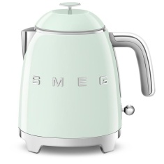 Smeg KLF05PGUK 50's Style Retro 0.8L Mini Kettle - Pastel Green Smeg KLF05PGUK 50's Style Retro 0.8L Mini Kettle - Pastel Green