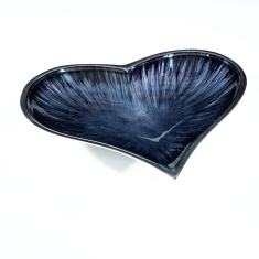 Tilnar Art Brushed Black Heart Dish - Large Tilnar Art Brushed Black Heart Dish - Large