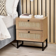Julian Bowen Padstow 2 Drawer Bedside - Oak Julian Bowen Padstow 2 Drawer Bedside - Oak
