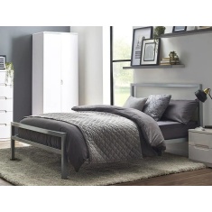 Julian Bowen Soto Metal Bedframe - Silver Julian Bowen Soto Metal Bedframe - Silver