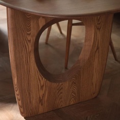 Ercol Highmoor Extending Dining Table