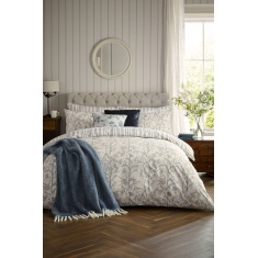 Laura Ashley Fennelton Duvet Cover Set - Cream/Blue Laura Ashley Fennelton Duvet Cover Set - Cream/Blue