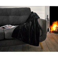 Deyongs Ashford Supersoft Faux Fur Throw - Black