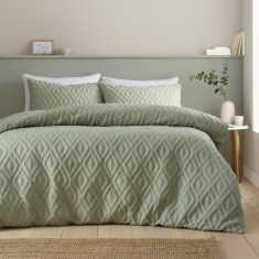 Catherine Lansfield Jacob Geo Duvet Set - Sage Catherine Lansfield Jacob Geo Duvet Set - Sage