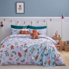 Catherine Lansfield Christmas Gingerbread Duvet Set - Blue Catherine Lansfield Christmas Gingerbread Duvet Set - Blue