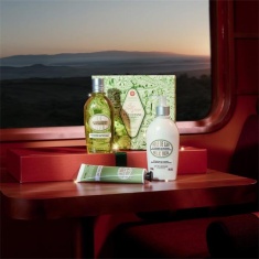 L'Occitane Smooth & Firm Almond Collection Gift Set