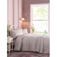 Appletree Heritage Worcester Bedspread - Silver