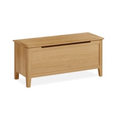 Hardwick Oak Blanket Box