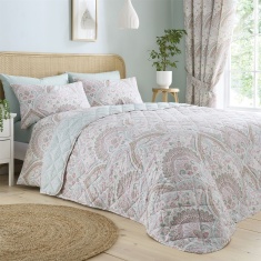 Dreams & Drapes Palais Bedspread - Green Dreams & Drapes Palais Bedspread - Green