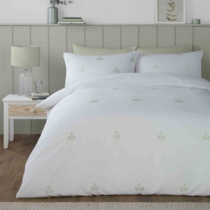 Serene Emily Embroidery Duvet Set - White/Green Serene Emily Embroidery Duvet Set - White/Green