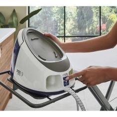 Morphy Richards 333202 Speed Steam 3000W Steam Generator - Purple Morphy Richards 333202 Speed Steam 3000W Steam Generator - Purple