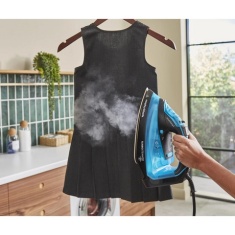 Morphy Richards 303210 Turbosteam 3100W Pro Digital Intellitemp Iron - Blue Morphy Richards 303210 Turbosteam 3100W Pro Digital Intellitemp Iron - Blue