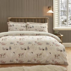Catherine Lansfield Winter Friends Fleece Duvet Set - Natural Catherine Lansfield Winter Friends Fleece Duvet Set - Natural