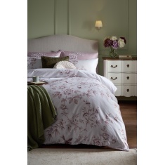 Laura Ashley Rowsham Garden Dark Blush Duvet Set - Pink Laura Ashley Rowsham Garden Dark Blush Duvet Set - Pink