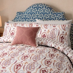 Sanderson Options Jamilia Duvet Set - Pink Sanderson Options Jamilia Duvet Set - Pink