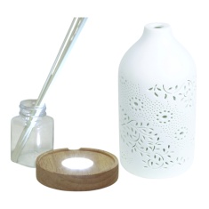 Aromatize LED Ceramic Clean Linen Diffuser 19cm - Leaf Aromatize LED Ceramic Clean Linen Diffuser 19cm - Leaf