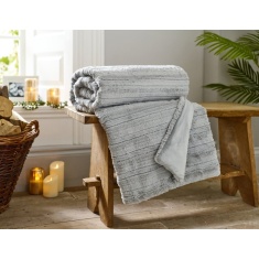 Deyongs Chatsworth Faux Fur Throw 130x170cm - Grey Deyongs Chatsworth Faux Fur Throw 130x170cm - Grey