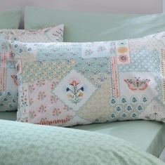 Catherine Lansfield Folk Patchwork Duvet Set - Green Catherine Lansfield Folk Patchwork Duvet Set - Green