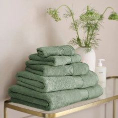 Christy Supreme Hygro Towel - Bay Leaf Christy Supreme Hygro Towel - Bay Leaf