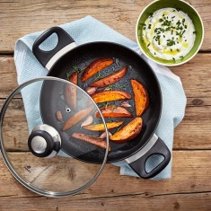 Judge Vista Non-Stick Sauteuse Pan 24cm Judge Vista Non-Stick Sauteuse Pan 24cm