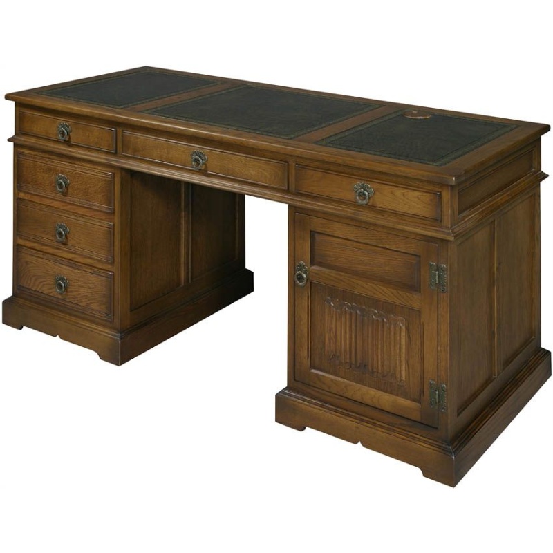 Wood Bros Old Charm Pedestal Desk Oc2798 - Traditional Finish