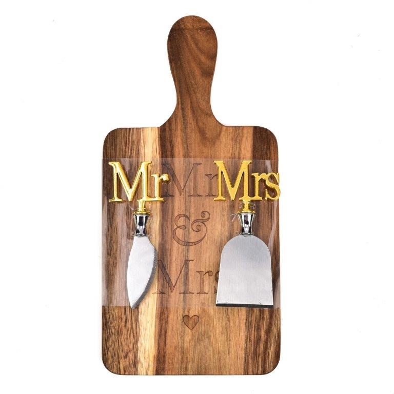 Amore Paddle Board and Cheese Knives Mr and Mrs