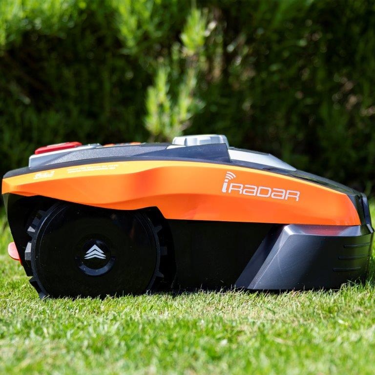 yard force compact 300rbs robotic lawnmower