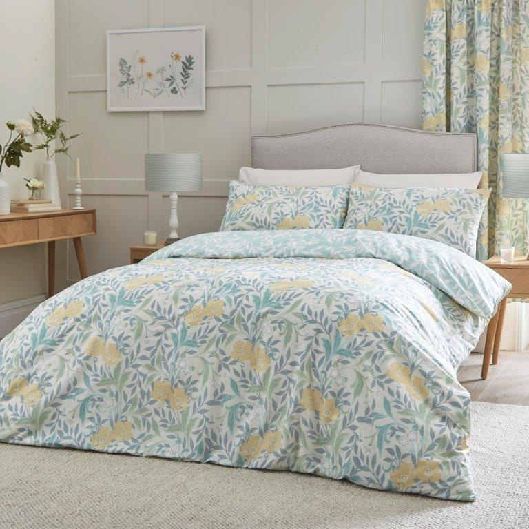 Dreams and Drapes Sandringham Duck Egg Duvet Cover Set - Super King In WhiteBlueGreenYel