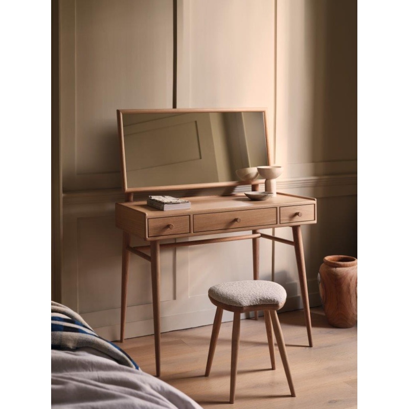 Ercol Winslow Dressing Table & Mirror