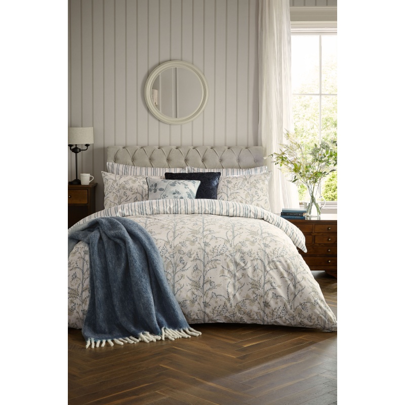 Laura Ashley Fennelton Duvet Cover Set - Cream/Blue