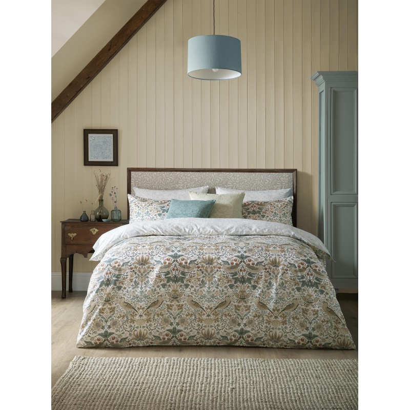 William Morris At Home Strawberry Thief Duvet Set - Hessian - Double In Beige