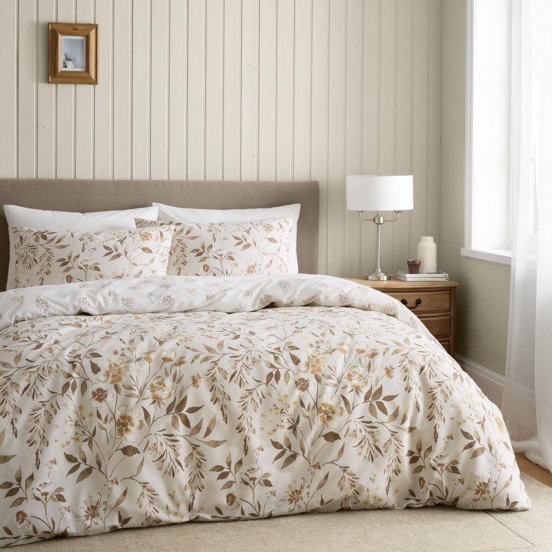 Catherine Lansfield Isadora Floral Duvet Set - Natural